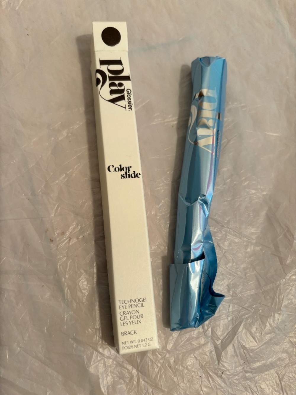 NWT Glossier Play Colorslide Eye Pencil